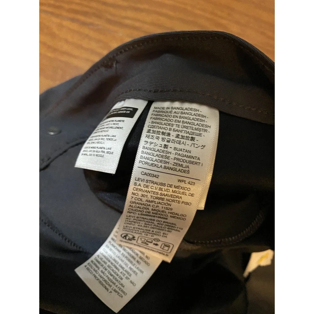 Levi Men 511 Slim Tech Five Pocket Pants - Charcoal Gray 34x30 New! NWT $60